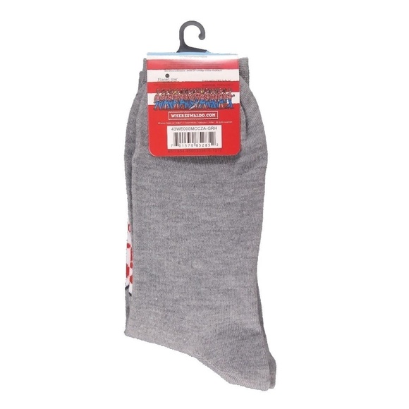 Where's Waldo Socks sz M/L Medium/Large (6-12) - Picture 2 of 5